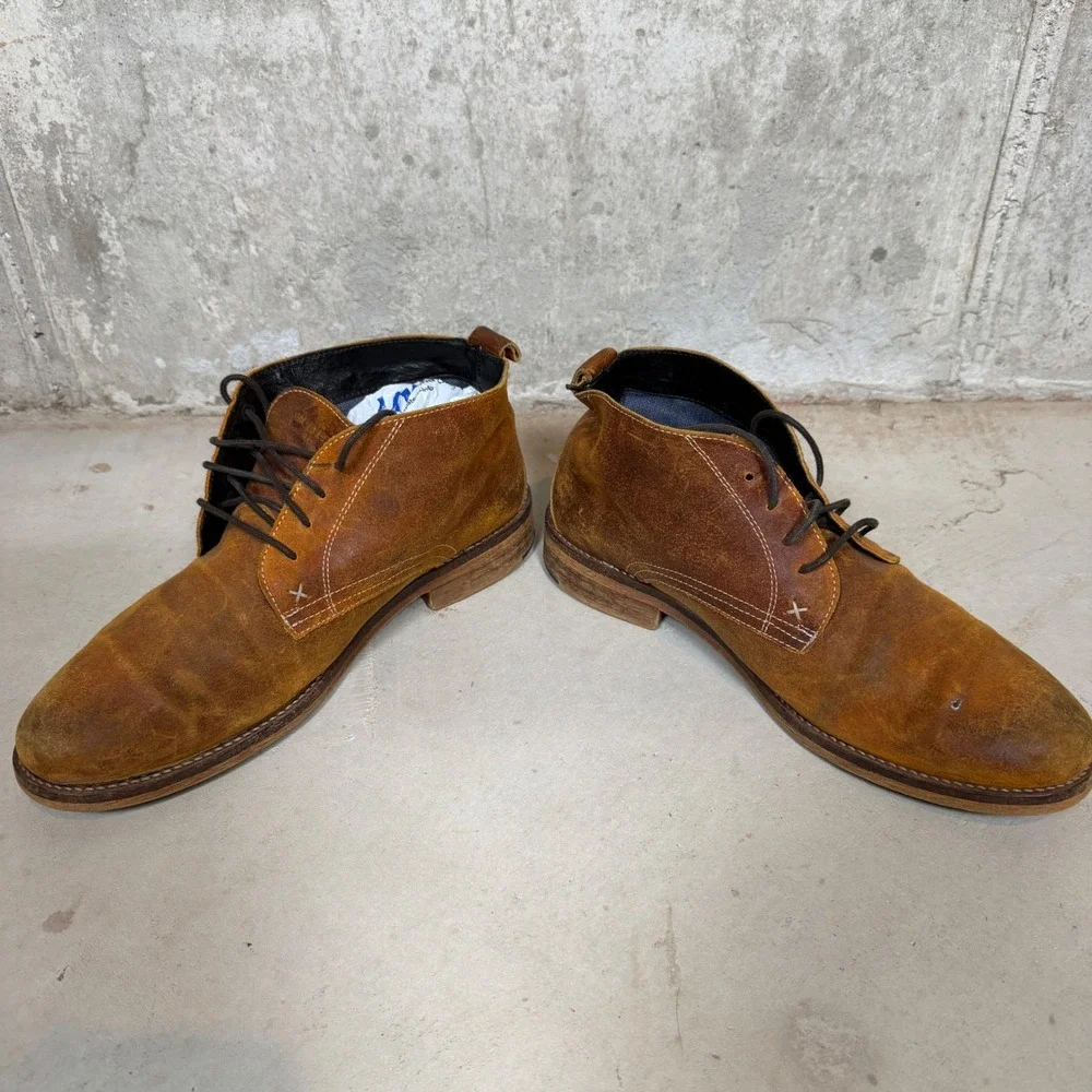 Wolverine 1883 Mens Tan Suede Chukka Boots Made in Portugal Size 9 Brown Leather